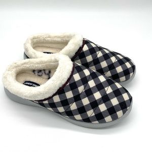 Lands End Buffalo Plaid Shearling Slippers SIZE 9.5
